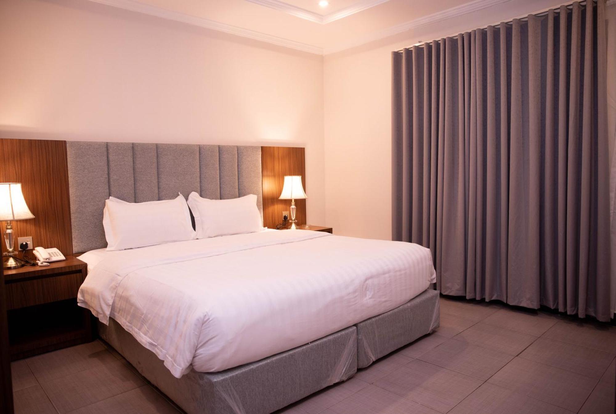 Golden Suites Al Al Jubail Exterior foto